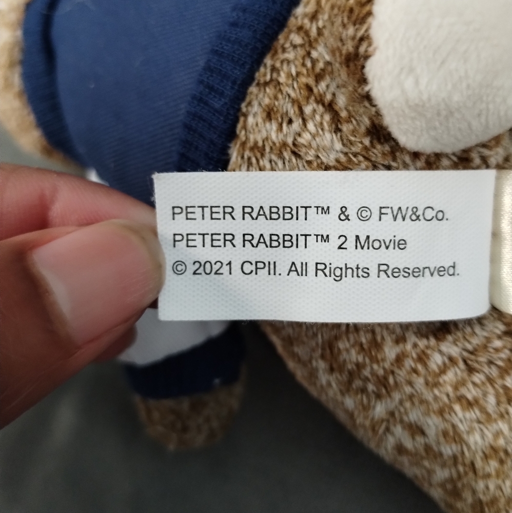 Dan Dee Official Movie 2  Plush  Peter Rabbit Bunny Adorable Small 8" keychain  - Picture 10 of 13